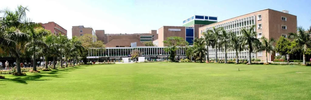 All India Institute of Medical Sciences (AIIMS), New Delhi is best cancer hospitals