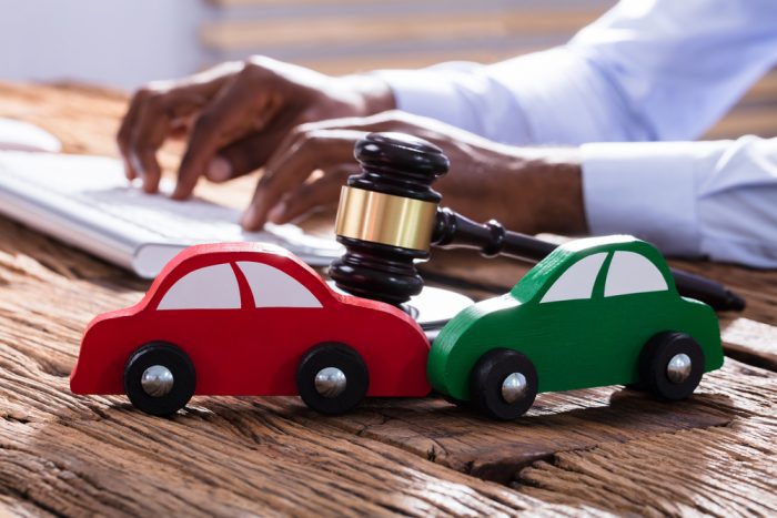 Factors to Consider When Choosing the Best Accident Lawyer